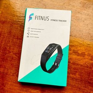 FITNUS Fitness tracker